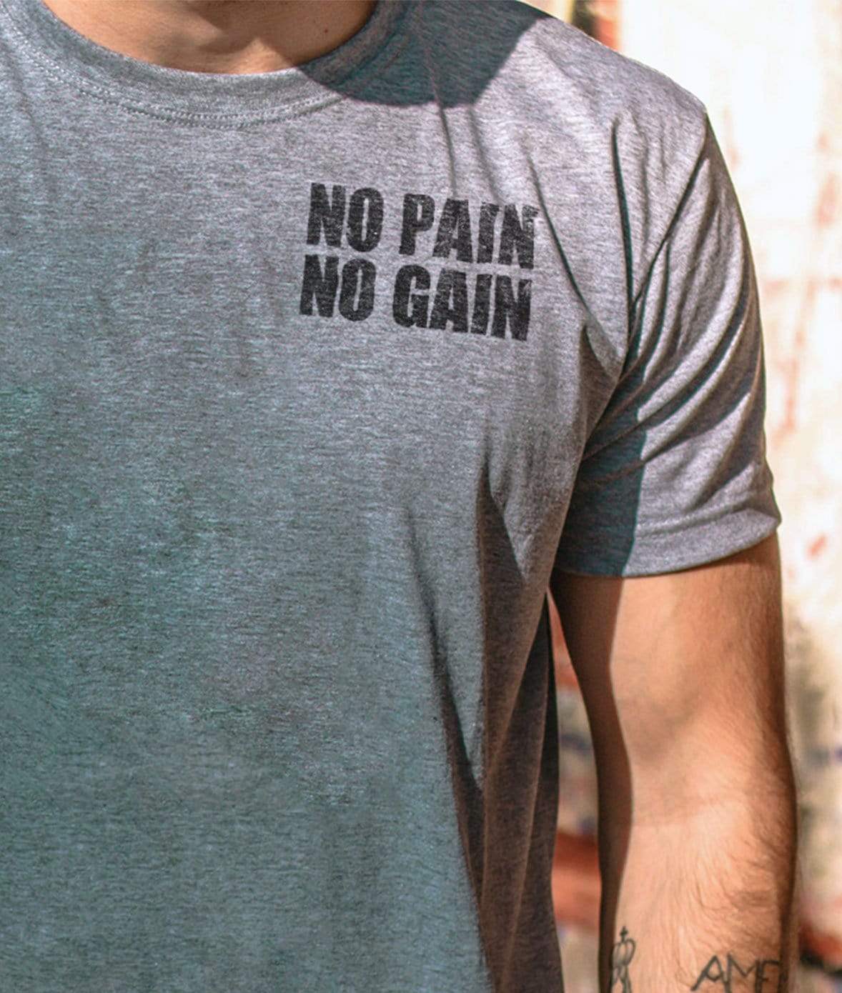 Nayked Apparel Men Men's Ridiculously Soft Lightweight Graphic Tee | No Pain No Gain